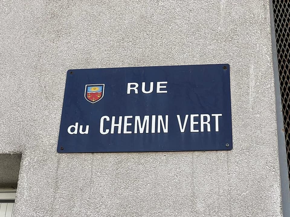 Assia Djebar - Plaque de la rue Chemin Vert, Bonneuil-sur-Marne.
