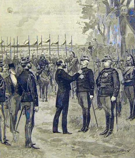 Sadi Carnot - Médaille militaire (Galliffet et Davout, 1891).jpg