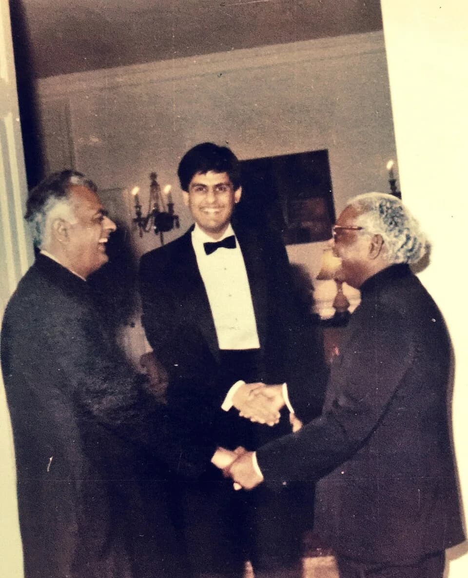 K. R. Narayanan - Ranjan Pant, with the former President of India - K R Narayanan & Govind Vallabh Pant
