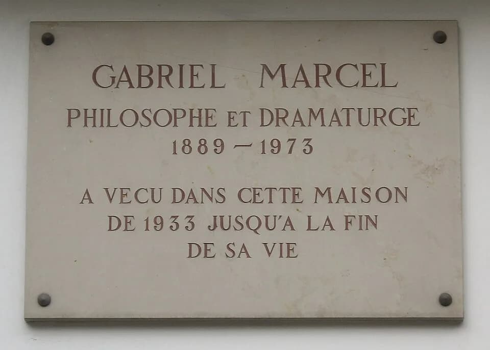 Gabriel Marcel - Plaque apposée au n° 21 de la rue de Tournon, Paris 6e, où vécut le philosophe et dramaturge Gabriel Marcel (1889-1973) de 1933 à sa mort en 1973.