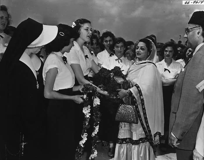 Liaquat Ali Khan - Liaquat Ali Khan (at right) of Pakistan visits New Orleans, 1950.
Prime Minister Ali Khan and his wife are welcomed at New Orleans Airport.

Garlands of flowers greet the distinguis
