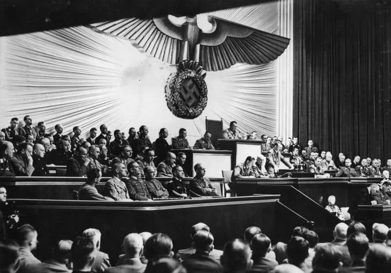Arthur Seyss-Inquart - For documentary purposes the German Federal Archive often retained the original image captions, which may be erroneous, biased, obsolete or politically extreme. Berlin, Reichsta