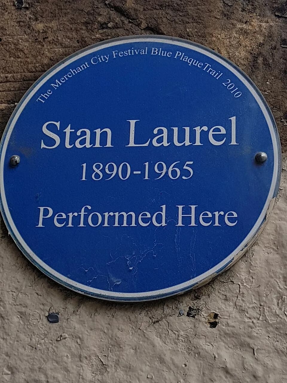 Stan Laurel - This is a photo of listed building number