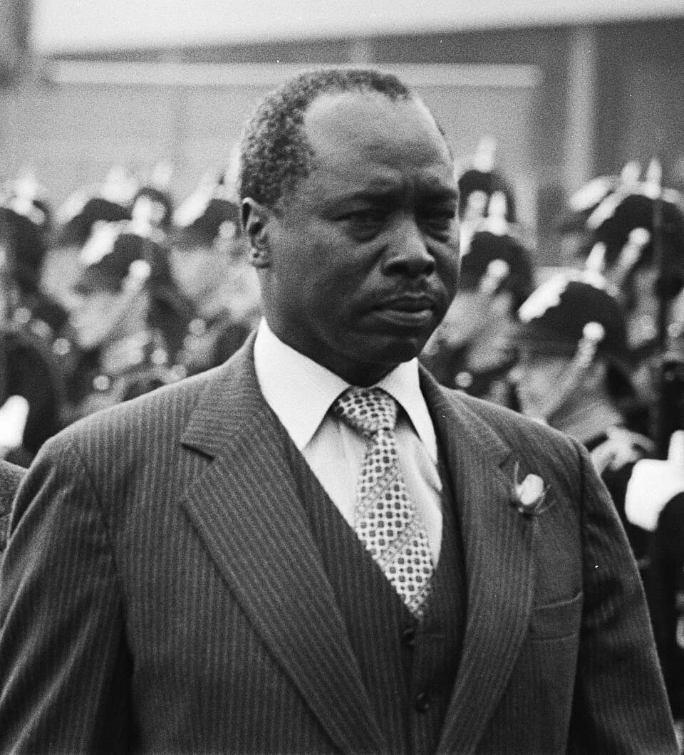 Daniel arap Moi - Aankomst van de Kenyase President Arap Moi op Schiphol; Arap Moi met premier van Agt