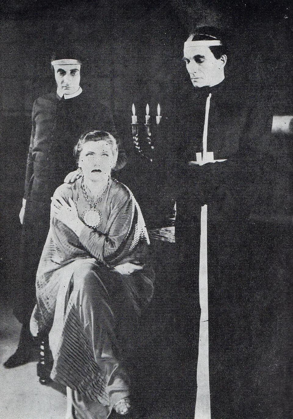 Jean Giraudoux - Jan Ciecierski, Irena Eichlerówna, Socha - Judyta spektakl „Wariatka z Chaillot” Jean Giraudoux, Teatr Kameralny TUR, Kraków.