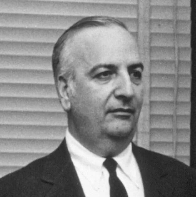 Baruj Benacerraf - Dr. Baruj Benacerraf and others