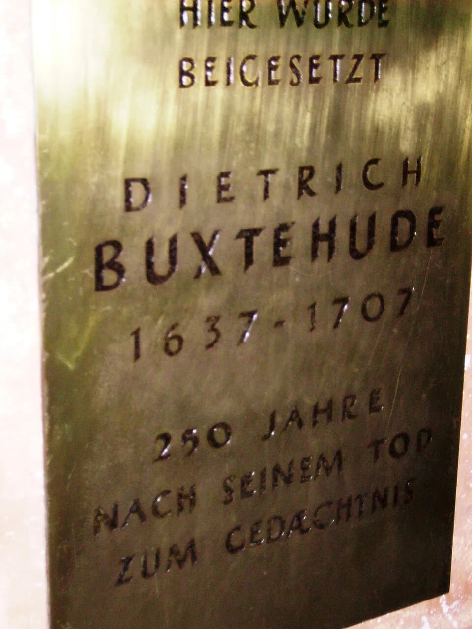 Dietrich Buxtehude - Gedenktafel für Dietrich Buxtehude in St. Marien