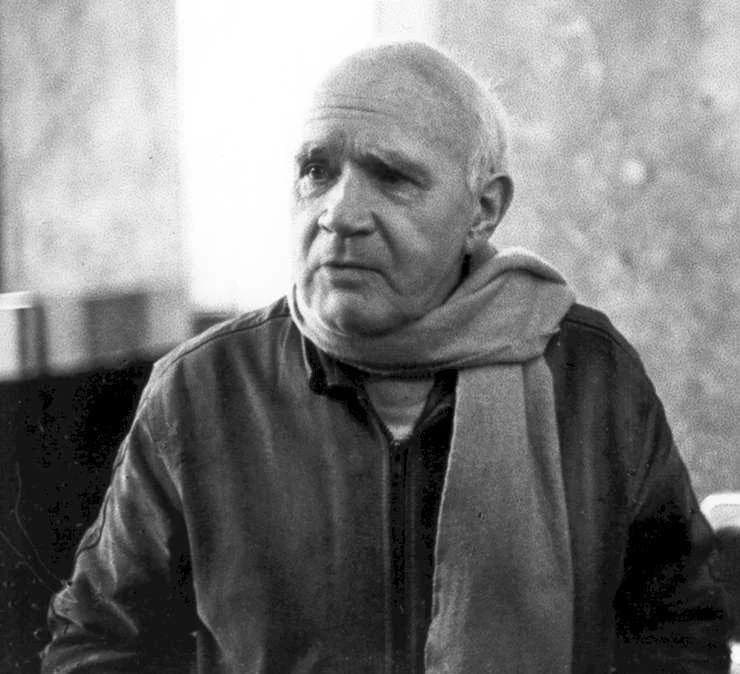 Jean Genet - Dr. Hans Koechler, President of the I.P.O., mright, receiving French author Jean Genet at the Imperial Hotel in Vienna (19 December 1983) in connection with a lecture organized by the Int