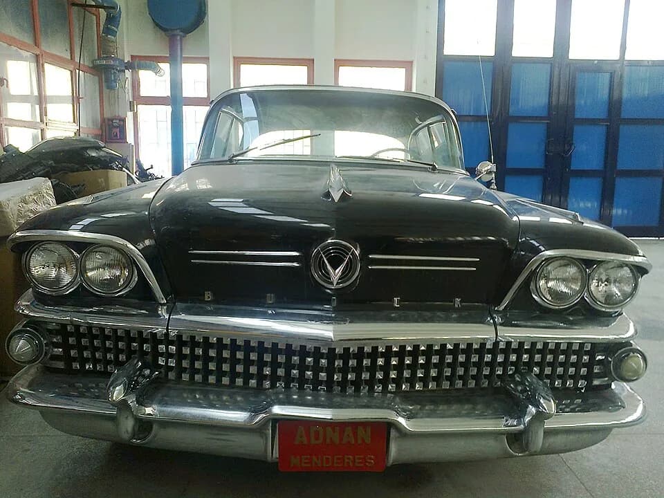 Adnan Menderes - Turkish prime minister Adnan Menderes car, 1958 Buick Roadmaster 75