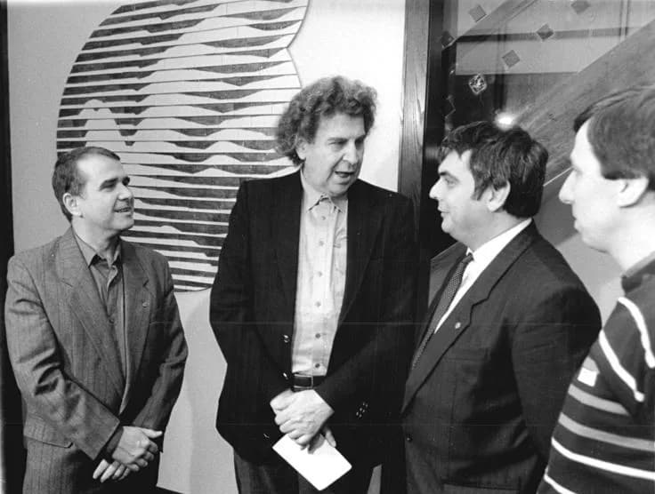 Mikis Theodorakis - For documentary purposes the German Federal Archive often retained the original image captions, which may be erroneous, biased, obsolete or politically extreme. ADN-ZB-Roeske-15.1.