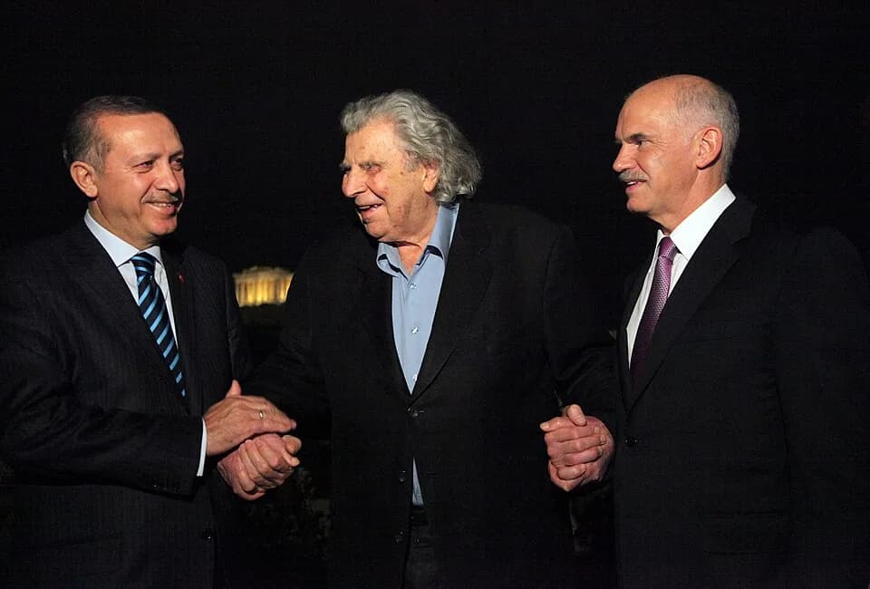 Mikis Theodorakis - Turkish prime minister Recep Tayyip Erdoğan, Greek composer Mikis Theodorakis and Greek prime minister George Papandreou in Athens, May 2010.