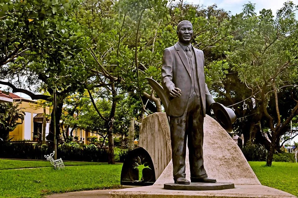 Albert John Mvumbi Luthuli - This statue of Chief Albert Luthuli, Nobel Prize winner and President of The African National Congress, in Stanger (now KwaDukuza), KwaZulu-Natal