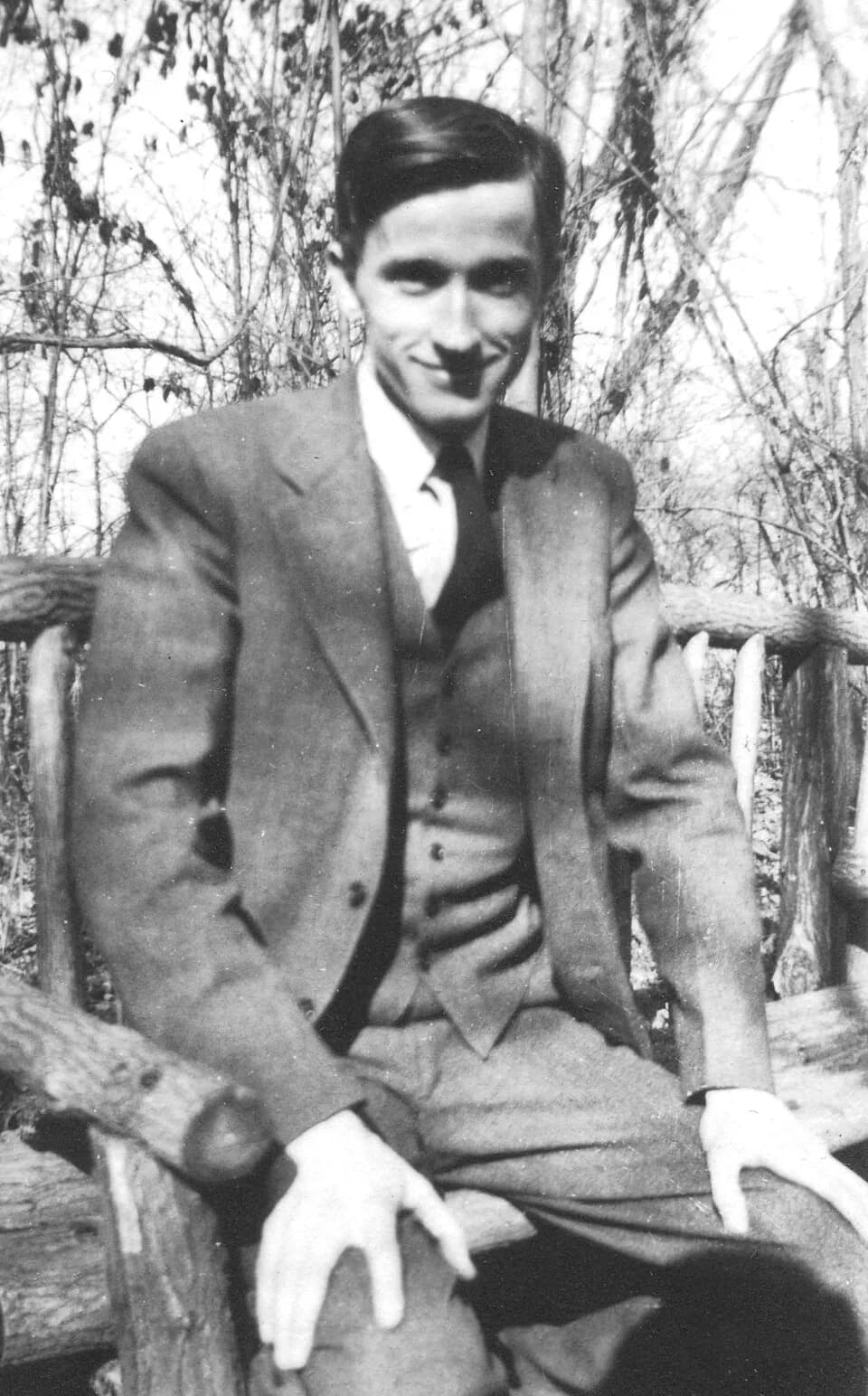 Max Delbrück - Photograph of Nobel laureate w:Max Delbruck