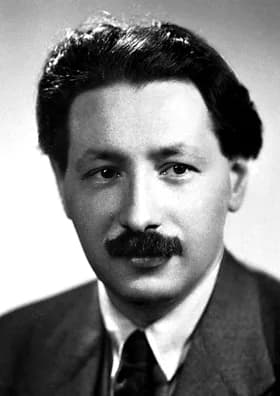 Ernst Chain - Ernst Boris Chain, Nobel Prize in Medicine 1945