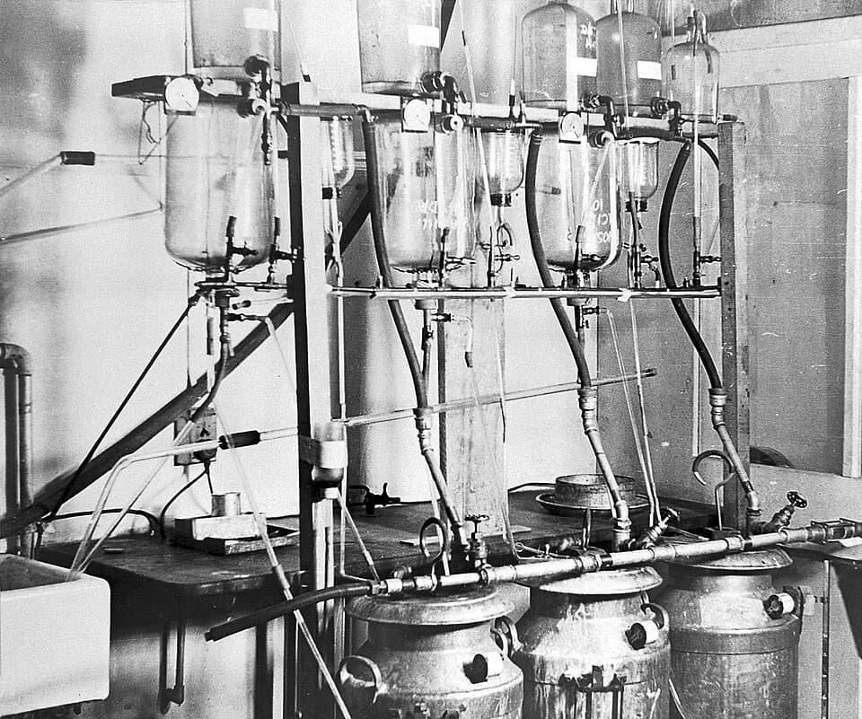 Ernst Chain - Equipment used for making early
forms of penicillin; glass flasks and leads into tops of milk-churns.

Archives &amp; Manuscripts
Keywords: apparatus: penicillin; chain, sir ernst boris 
