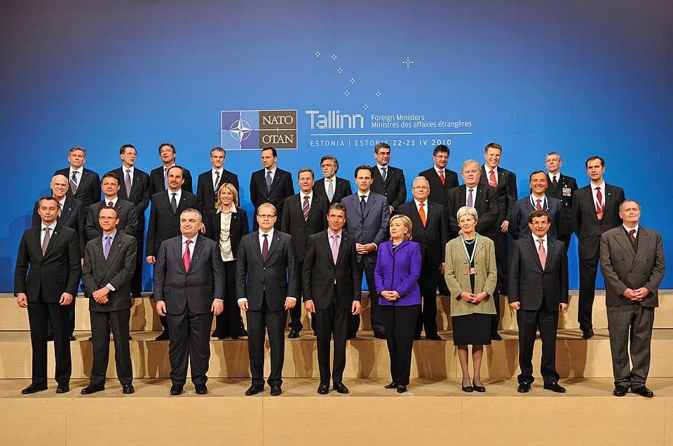 Guido Westerwelle - Informal Meeting of NATO Foreign Ministers. Estonia Theatre, Tallinn, Estonia. Official Portrait.
First row: Nikolay Mladenov, ?, Ilir Meta, Urmas Paet, Anders Fogh Rasmussen, Hill