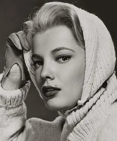 Gena Rowlands - Studio publicity portrait of Gena Rowlands.