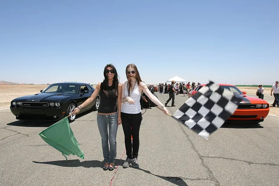 Michelle Trachtenberg - Audrina Patridge and Michelle Trachtenberg with cars
