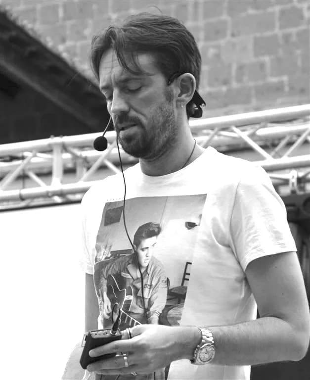 Elvis Presley - Andrea Scanzi con la tshirt di Elvis a Civita Castellana nelle prove di  "Gaber se fosse Gaber".