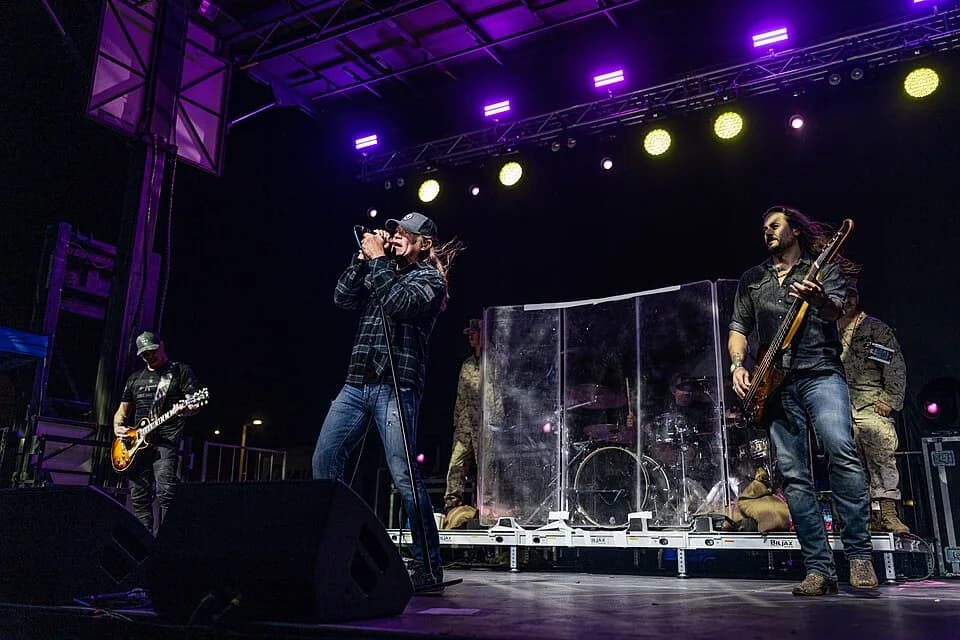 Brad Arnold - 3 Doors Down band members, perform during the We Salute You Celebration at Victory Field at Marine Corps Air-Ground Combat Center, Twentynine Palms, California, May 6, 2023. Grammy-nomin