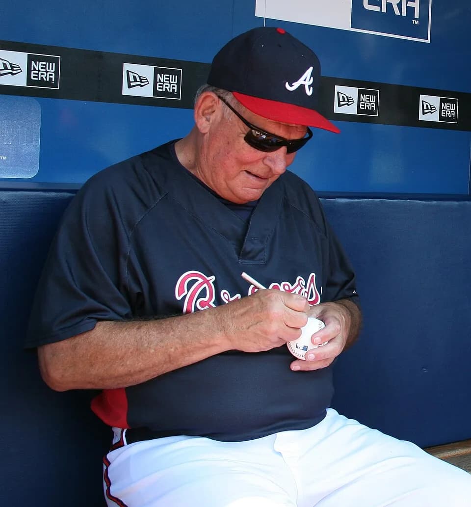 Bobby Cox - This image has been extracted from another file