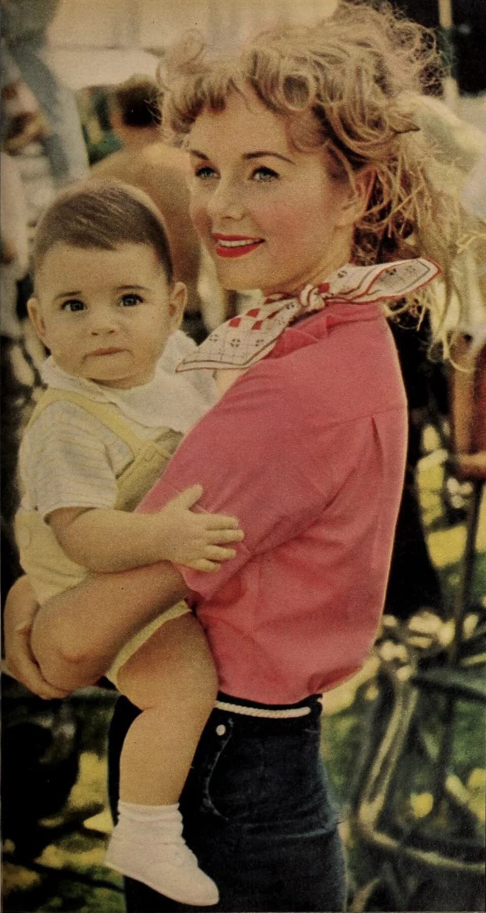 Carrie Fisher - Debbie Reynolds with little Todd Fisher, 1959