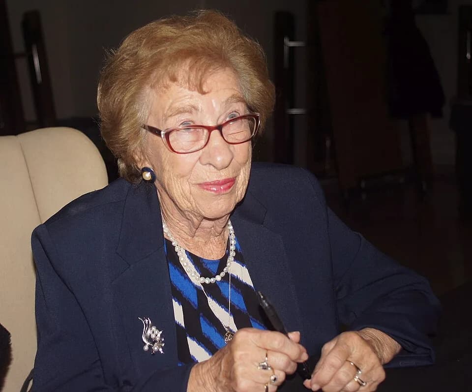 Eva Schloss - Colonel Zadok Magruder High School, Derwood, MD.