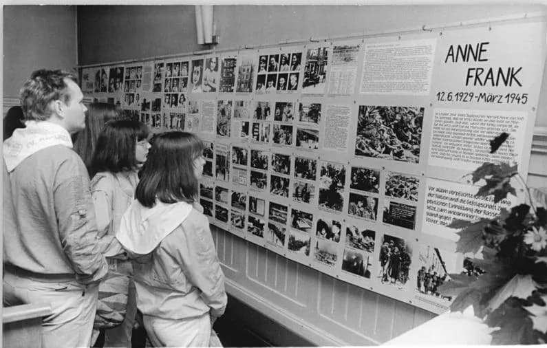 Anne Frank - For documentary purposes the German Federal Archive often retained the original image captions, which may be erroneous, biased, obsolete or politically extreme. ADN-ZB Oberst 25.6.87 Berl