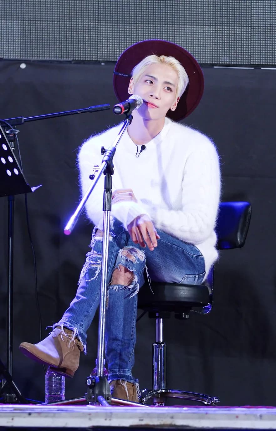 Kim Jong-hyun - Jonghyun at Guerilla Date on September 18, 2015.