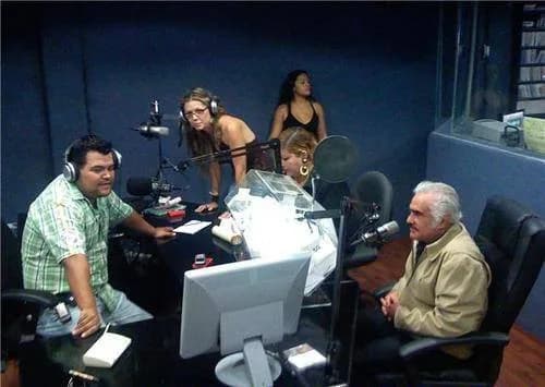Vicente Fernández - En cabina de transmision
