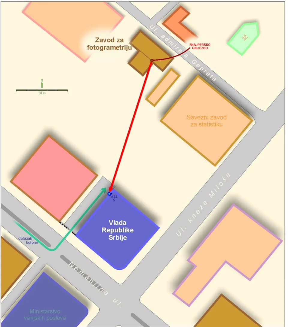 Zoran Đinđić - Mapa uspjelog atentata na Zorana Đinđića. Đinđić je stigao do zgrade Vlade Srbije u vozilu pod pratnjom i upucan je na ulasku u zgradu. Njegov položaj označen je plavom točkom, a položa