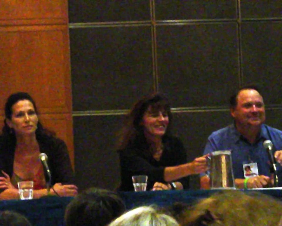 Mira Furlan - B5 Panel--Three of Four
Taken at Dragon Con 2006.