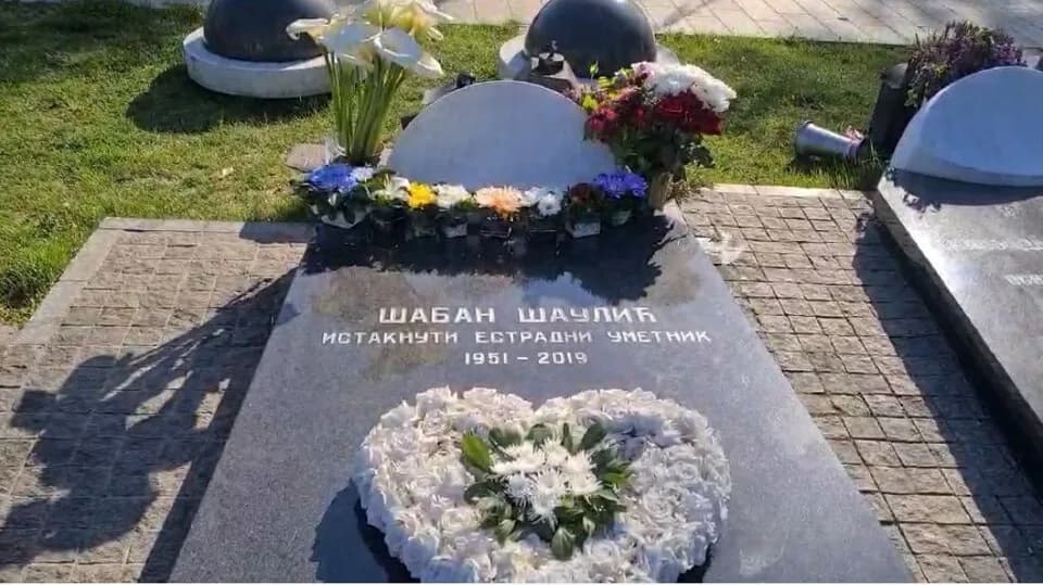 Šaban Šaulić - The grave of Saban Saulic in Belgrade