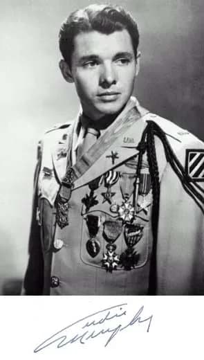 Audie Murphy - Audie Murphy (signature removed)