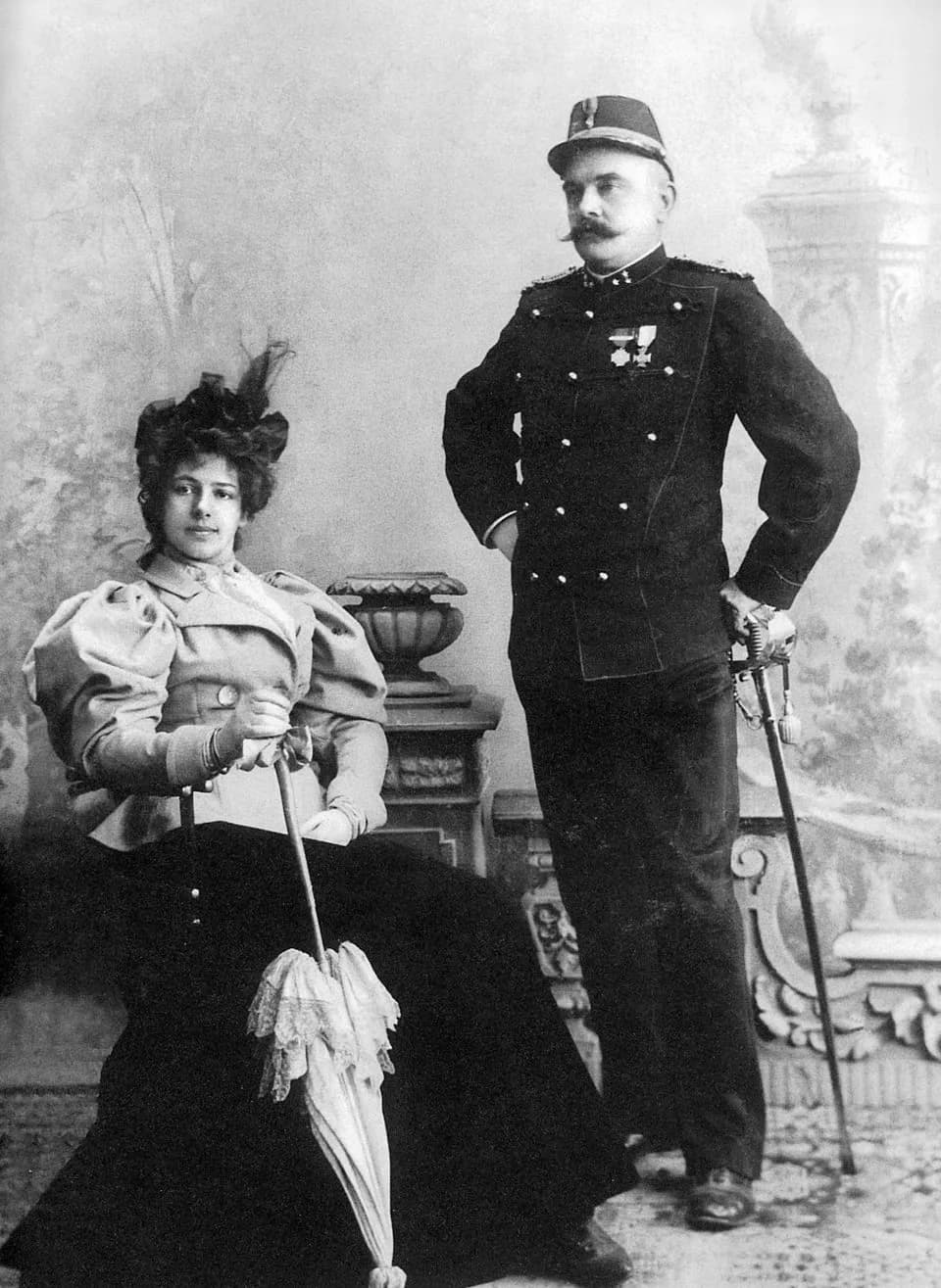 Mata Hari - Margaretha Zelle and Rudolph Mac Leod