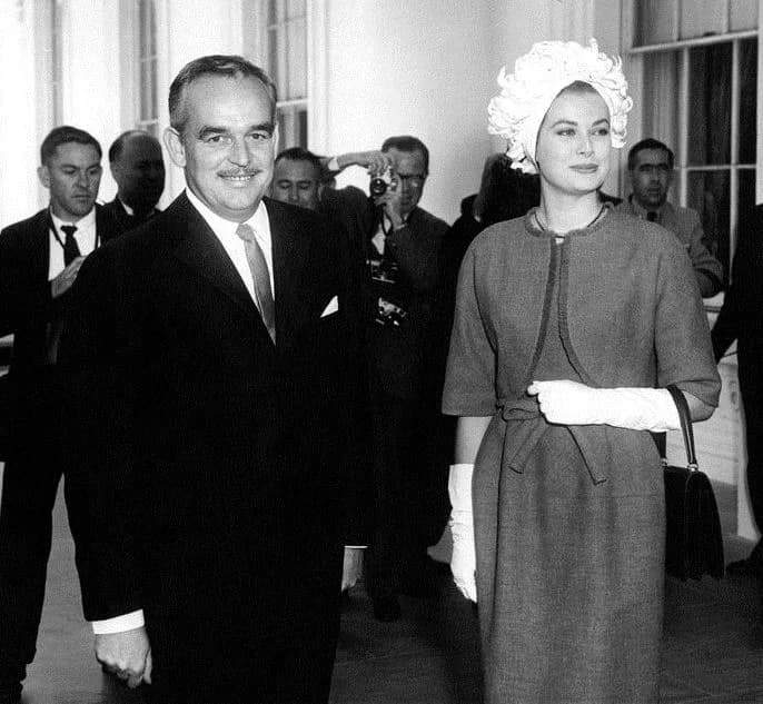 Grace Kelly - The Prince and Princess of Monaco arrive at the White House for a luncheon.