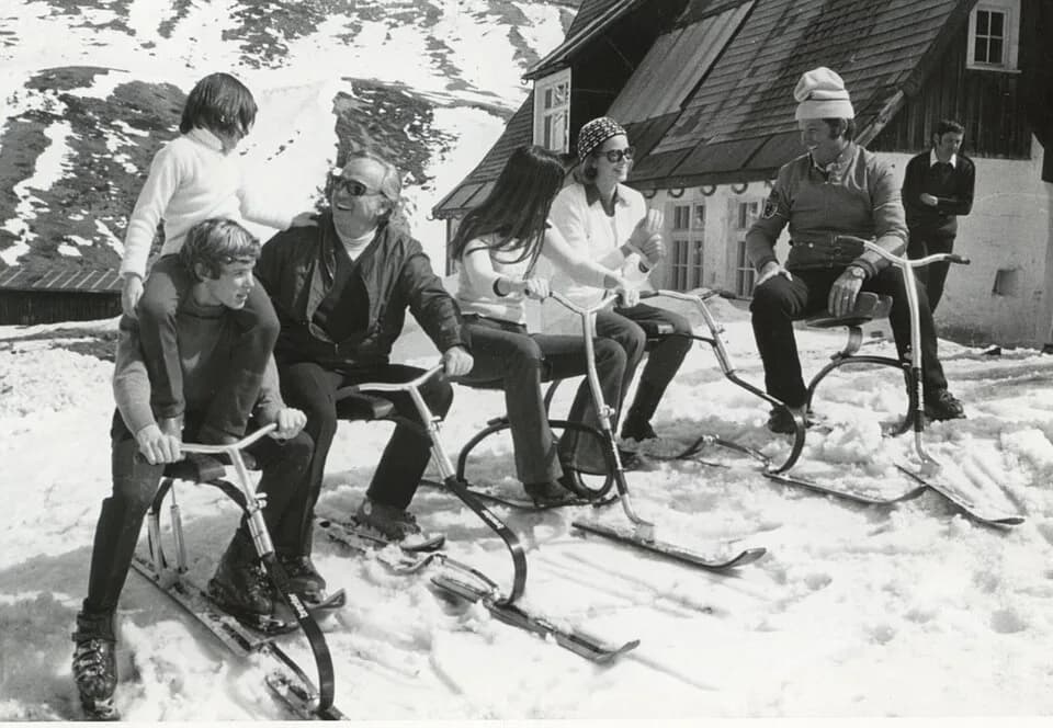 Grace Kelly - 1973 Erich Brenter with the Grimaldi Family of  Monaco, Grace Kelly, Rainier, Albert, Caroline, Stephanie (Skibob, Skibike, Snowbike)