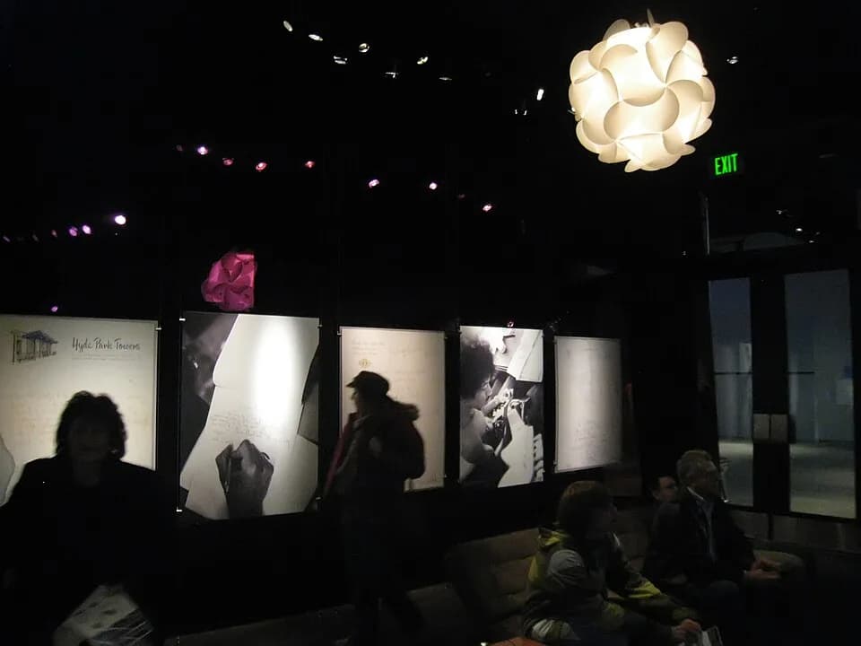 Jimi Hendrix - EMP Jimmy Hendrix Exhibit, EMP Museum