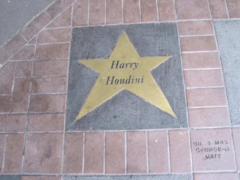 Harry Houdini - Walk of fame at the Orpheum Theater in Memphis, Tennessee.

Harry Houdini