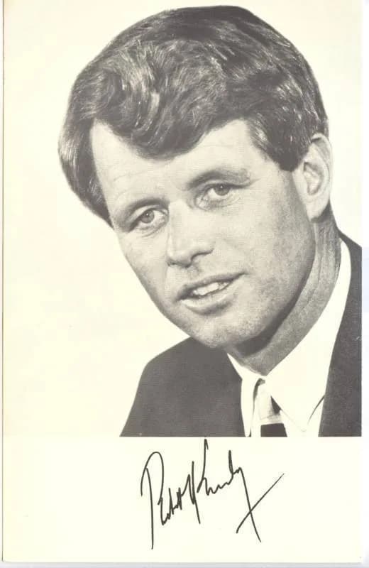 Robert F. Kennedy - 2-sided handout from the 1968 Robert Kennedy for President campaign, with Kennedy's facsimile signature below a light-background picture. Size is approximately 5 1/2 x 8", printed 