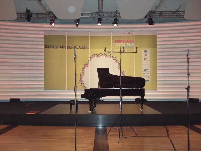 Ludwig van Beethoven - Beethoven Competition
