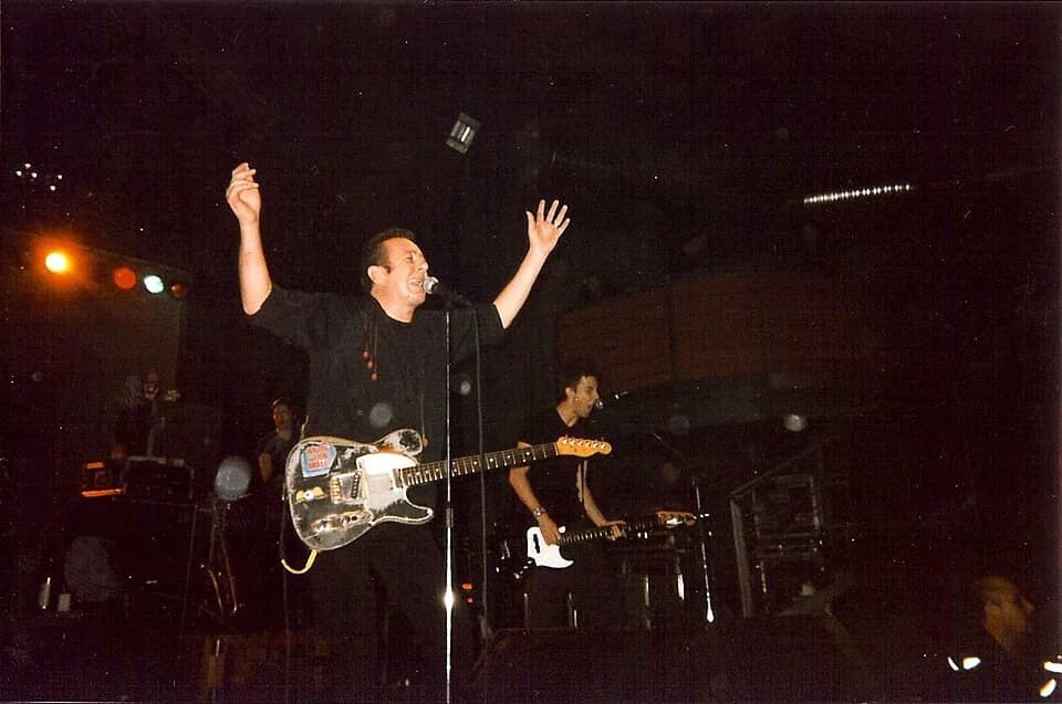 Joe Strummer - JoeStrummer.jpg