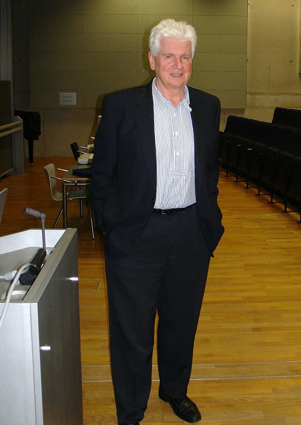 Günter Blobel - Günter Blobel at MPI-CBG symposium, 2008