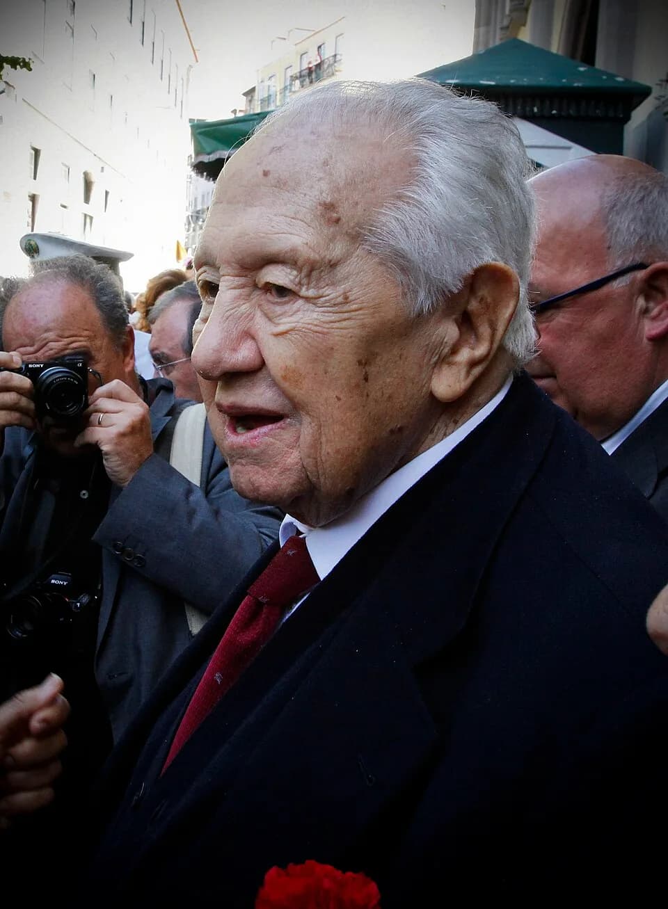 Mário Soares - Mario Soares, former Prime Minister and President of Portuguese Socialist Party (PS) attending a rally to celebrate the 40th anniversary of the Carnation Revolution, 25 April 2014 in Li