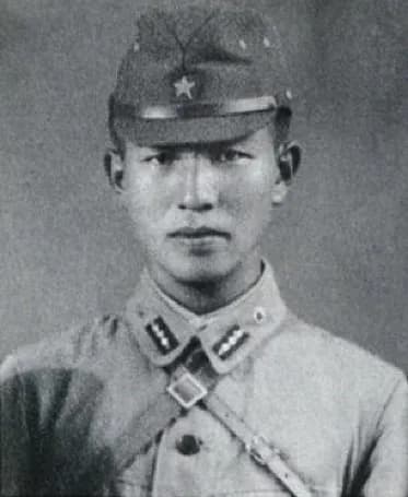 Hiroo Onoda - Profile photo of Hiroo Onoda as a young officer.