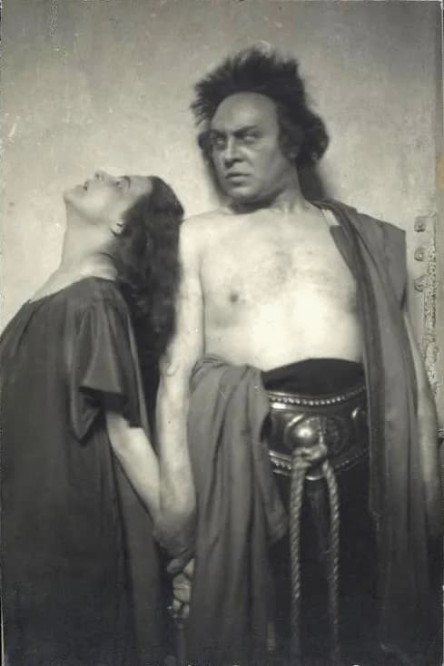 Emil Jannings - German theatre photography of the play Antigone by the German playwright Walter Hasenclever (1890-1940). Director: Max Reinhardt. Deutsches Theater, Berlin, April 1920. Emil Jannings a