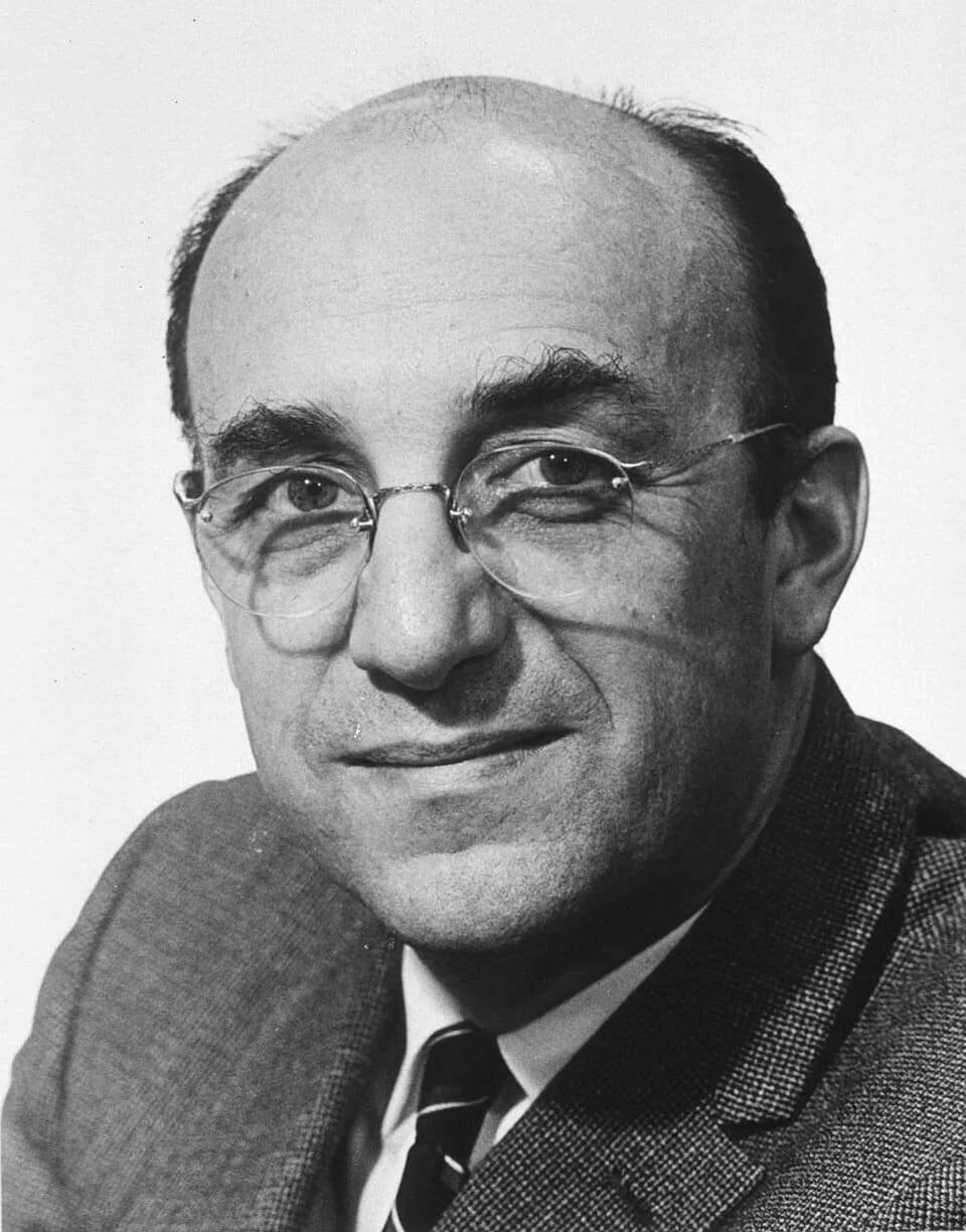 Roger Guillemin - 1975 Award Winner - Roger C.L. Guillemin