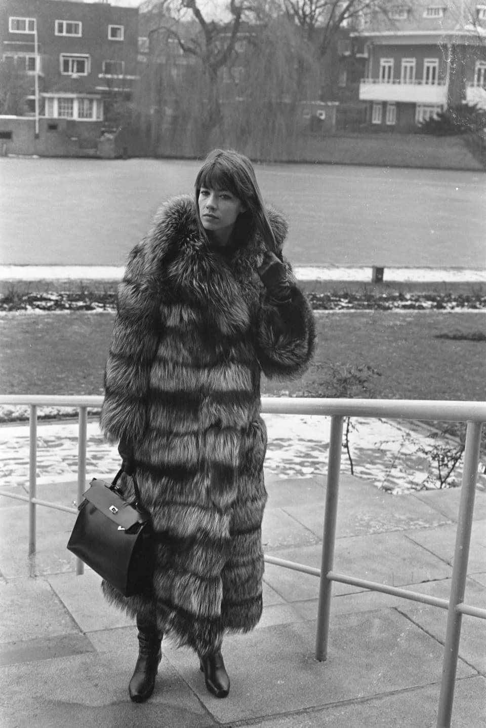 Françoise Hardy - Françoise Hardy in Amsterdam, 16 December 1969.
Photograph by Joost Evers.
Dutch National Archives,
The Hague,
Fotocollectie Algemeen Nederlands Persbureau (ANEFO),
1945-1989 - Neg