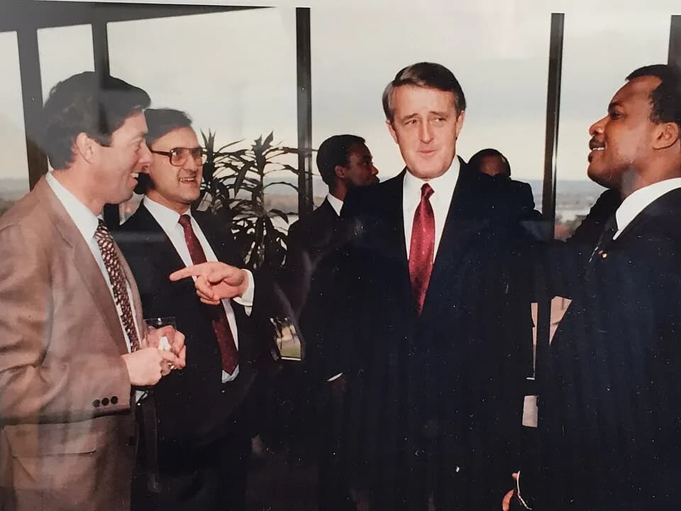 Brian Mulroney - Ottawa luncheon for President of the Organization of African Unity hosted by Prime Minister Brian Mulroney.  L-r: David MacDonald, Cdn Ambassador to UN Stephen Lewis, President of OAU