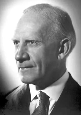 Robert Robinson - Robert Robinson (13 September 1886 – 8 February, 1975)